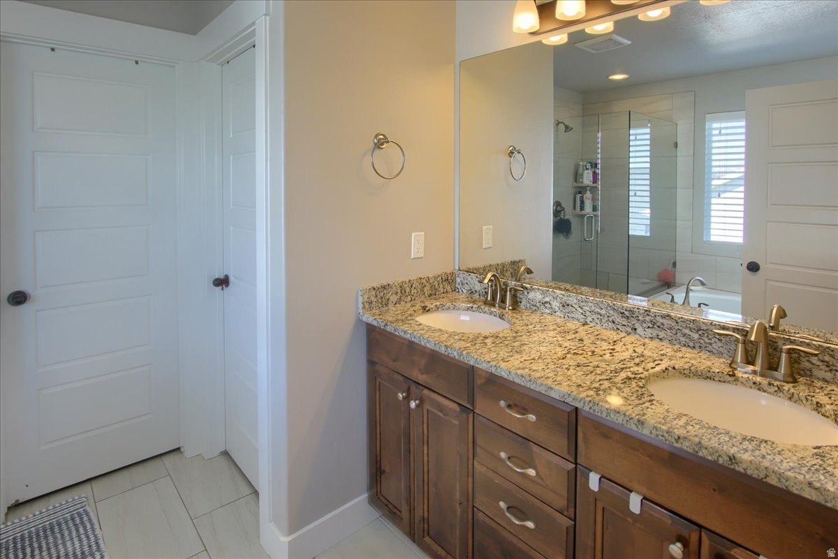 VILLAS AT HARMONY PLACE - Residential