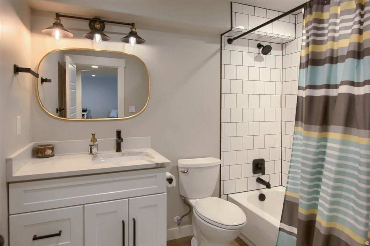 VILLAS AT HARMONY PLACE - Residential