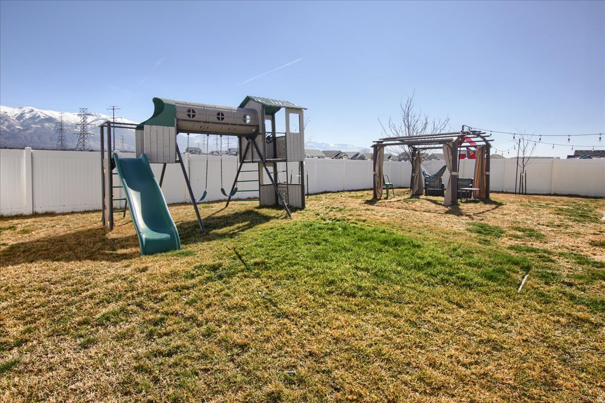 VILLAS AT HARMONY PLACE - Residential