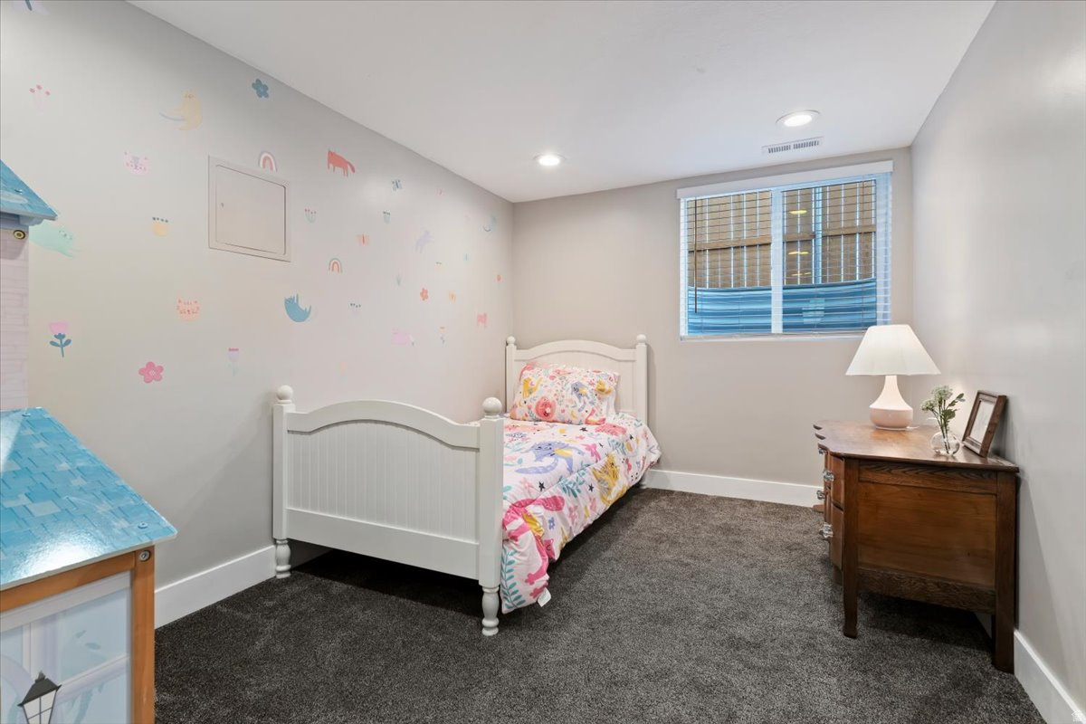 VALLEYVIEW - Residential