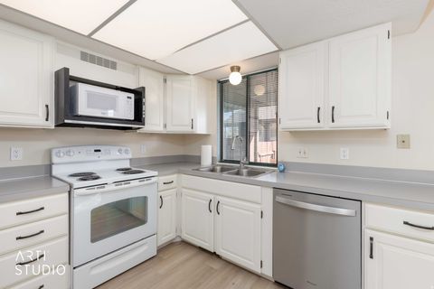 Tiny photo for 1303 E 2025 S, Ogden, UT 84401 (MLS # 2145363)