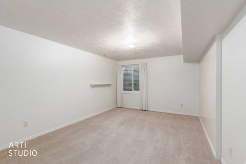 Tiny photo for 1303 E 2025 S, Ogden, UT 84401 (MLS # 2145363)