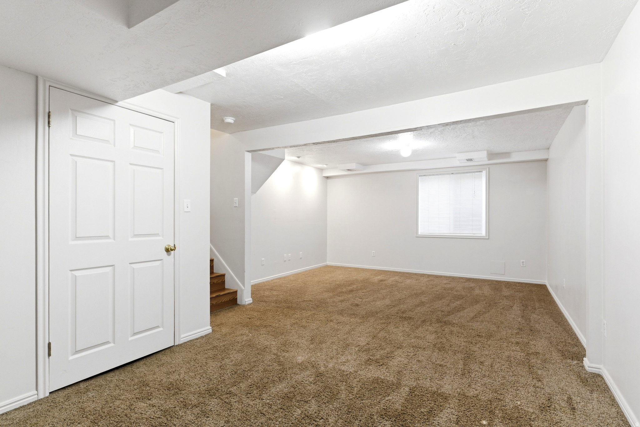 WARREN ACRES - Residential