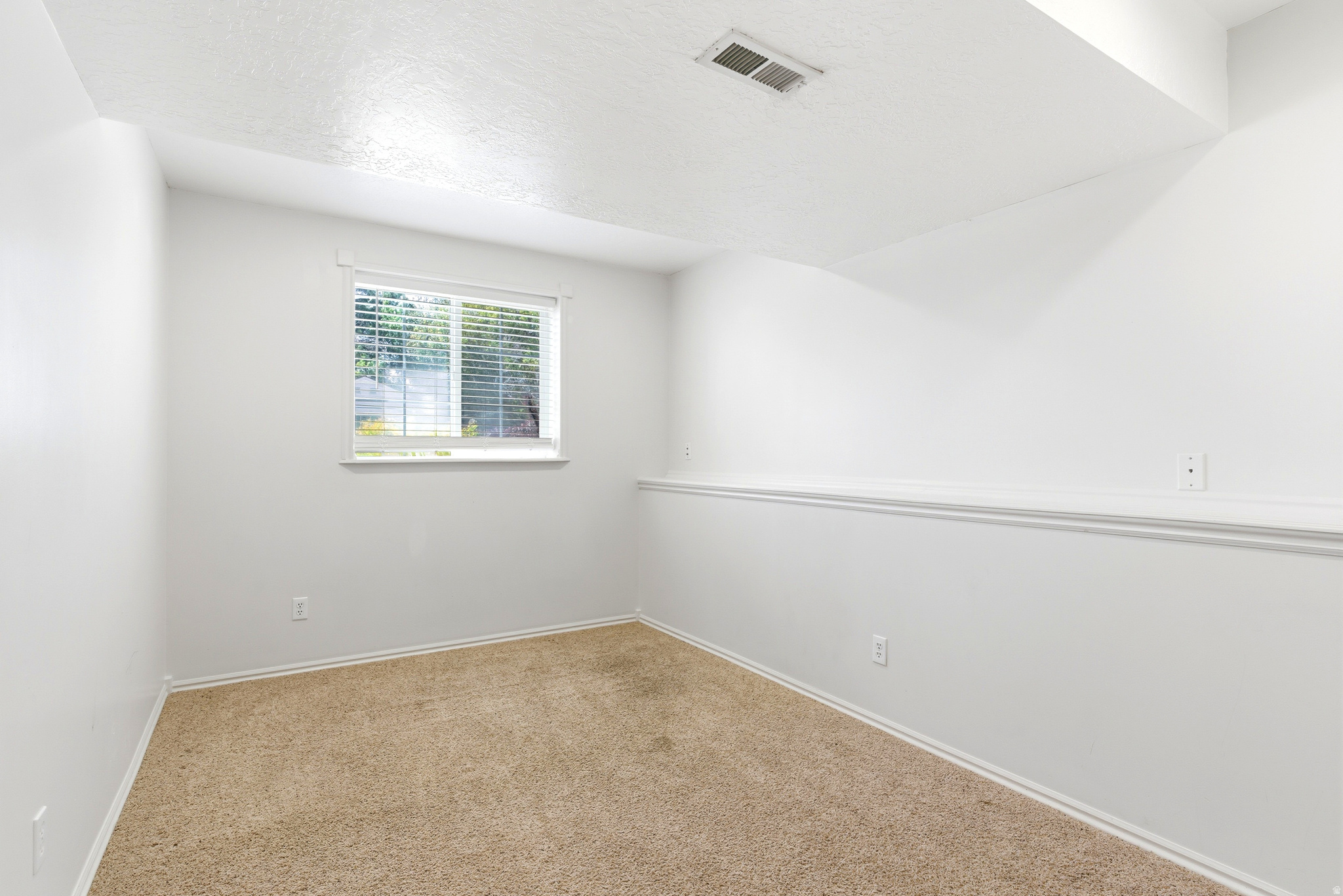 WARREN ACRES - Residential