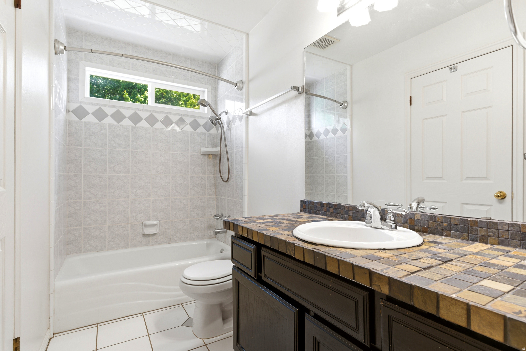 WARREN ACRES - Residential