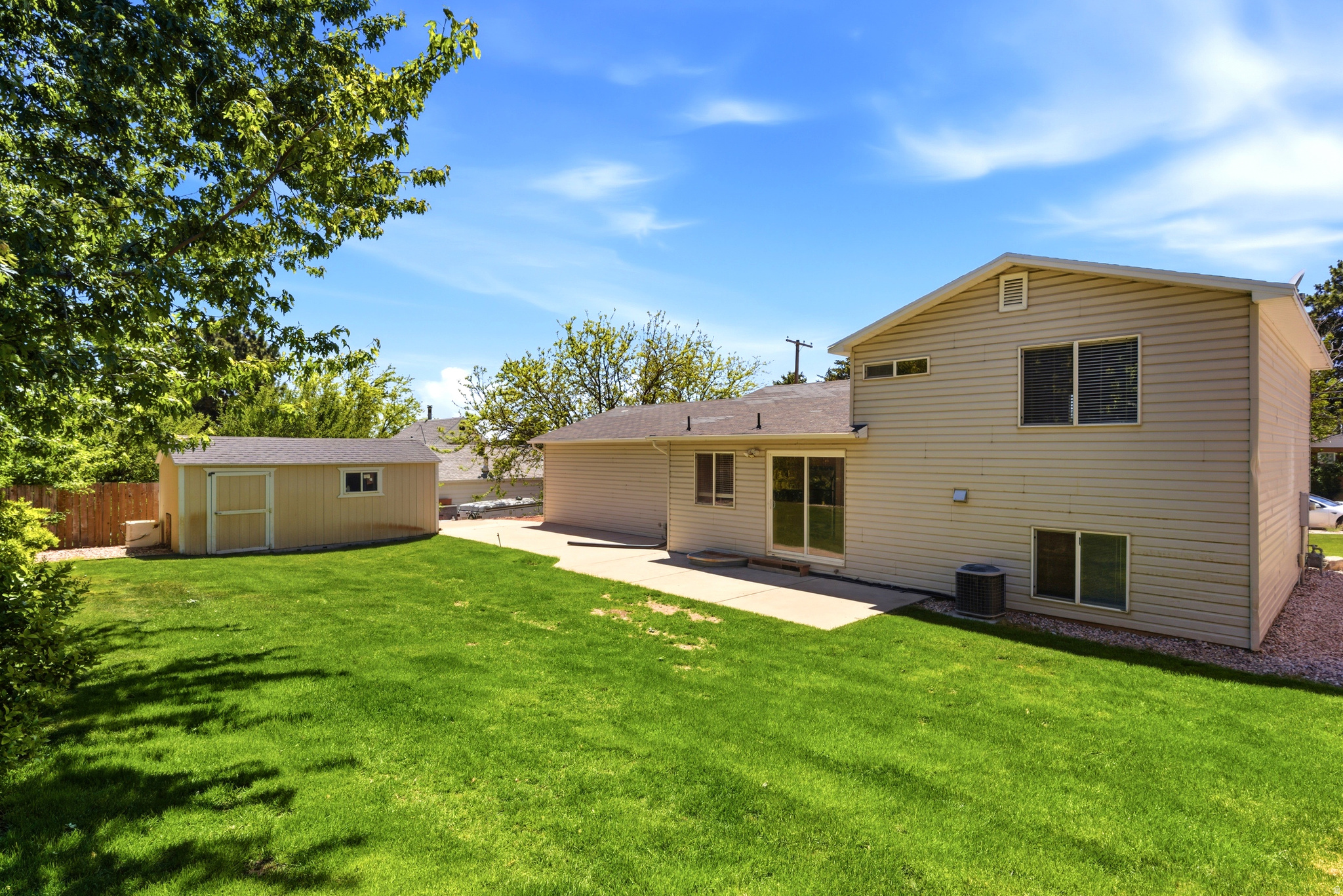 WARREN ACRES - Residential