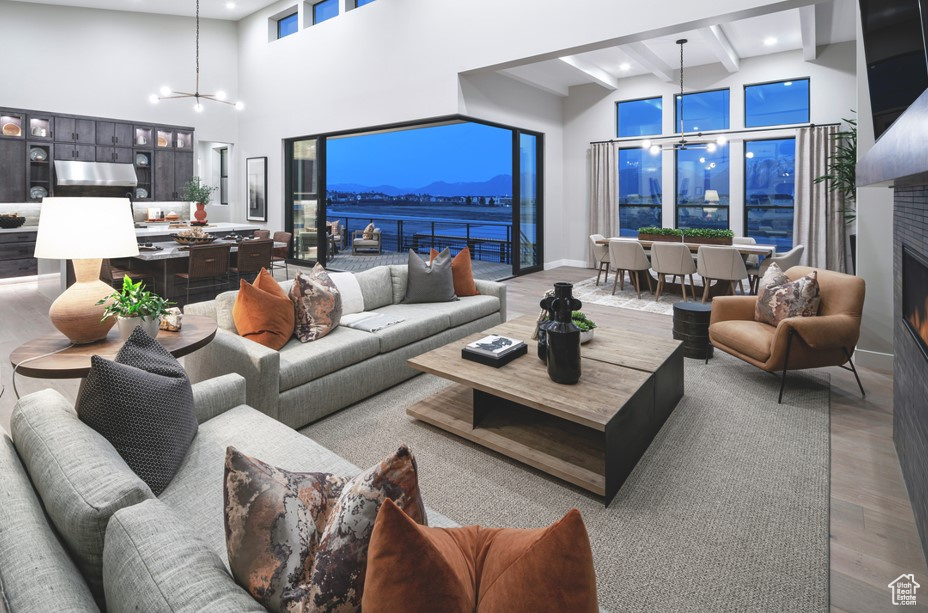 TOLL BROTHERS AT ELK RIDGE - Residential