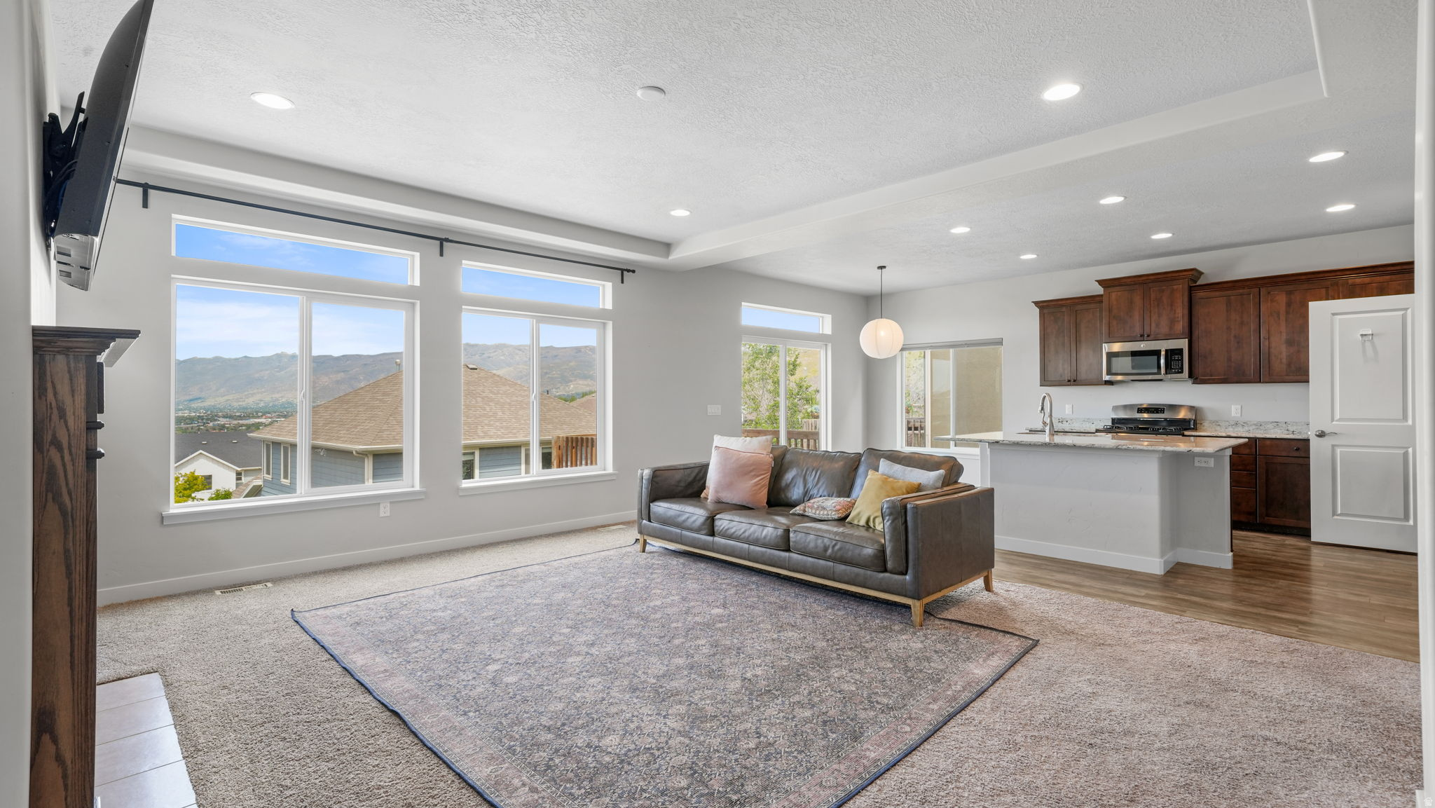 THE VIEWS AT EAGLEWOOD - Residential