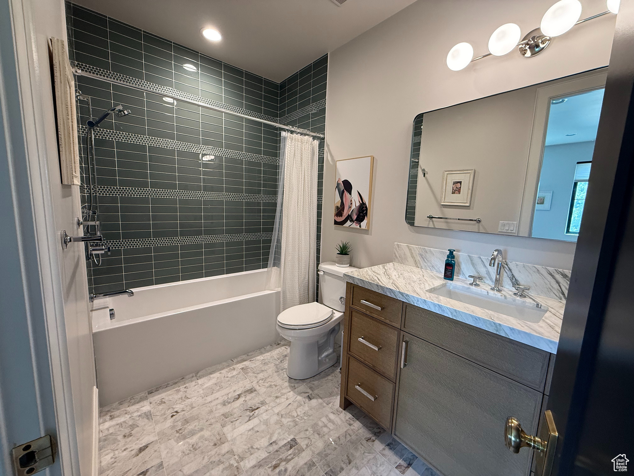 TEMPLE SPRINGS - Residential