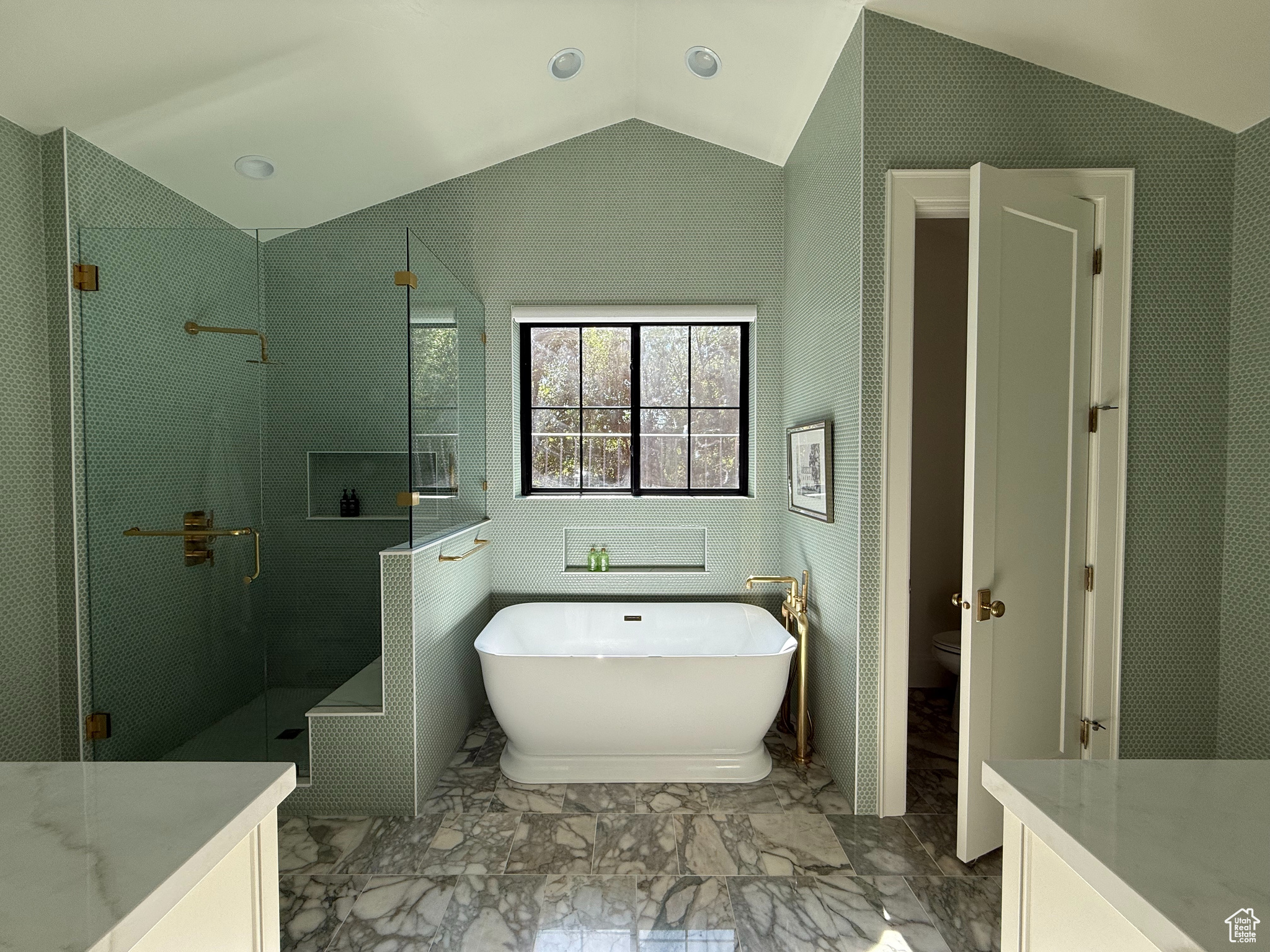 TEMPLE SPRINGS - Residential