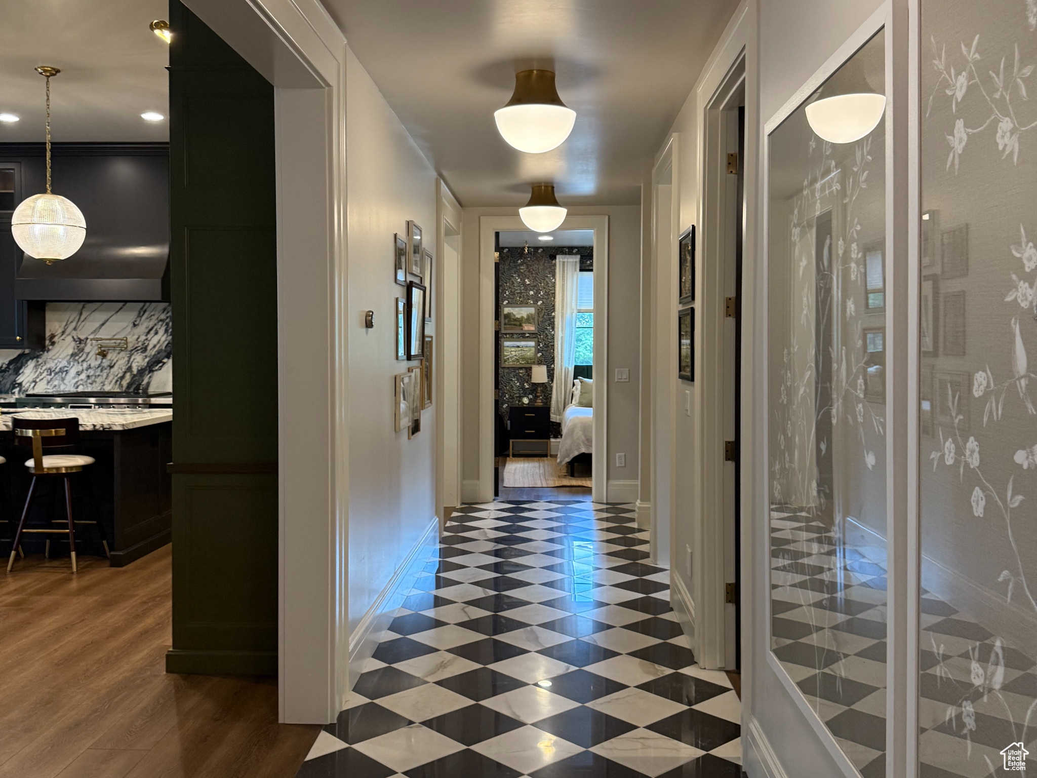 TEMPLE SPRINGS - Residential