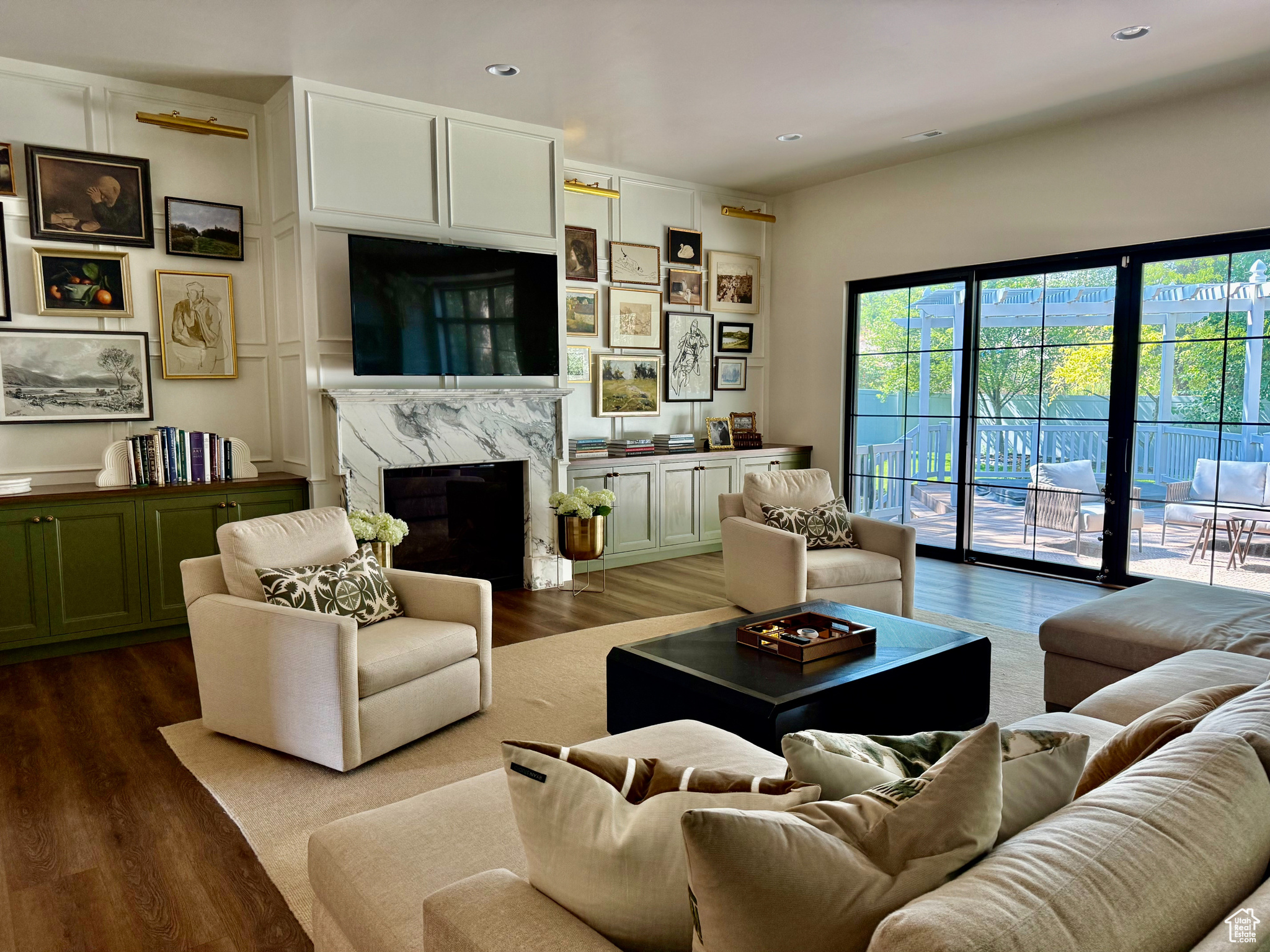 TEMPLE SPRINGS - Residential