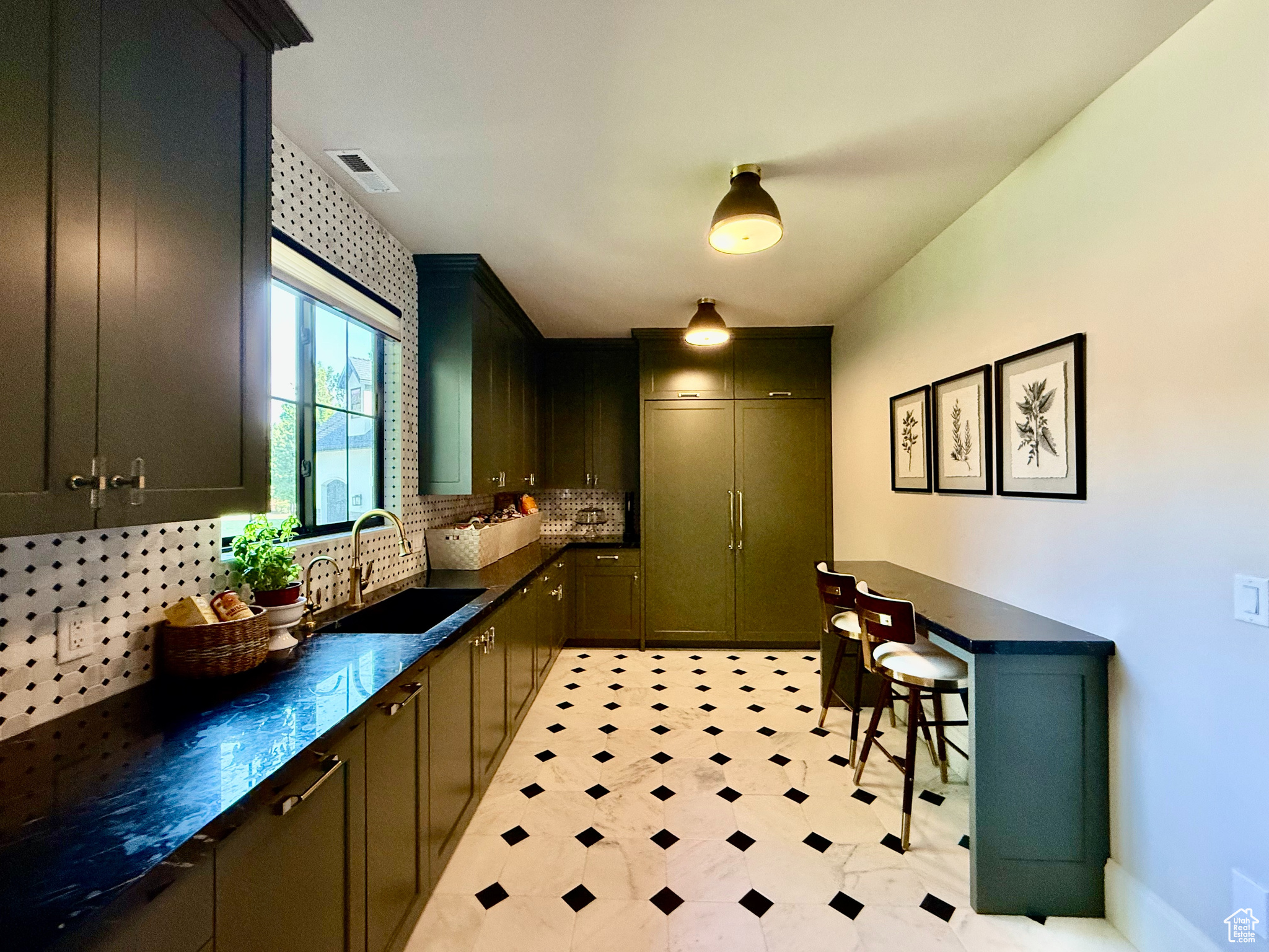 TEMPLE SPRINGS - Residential