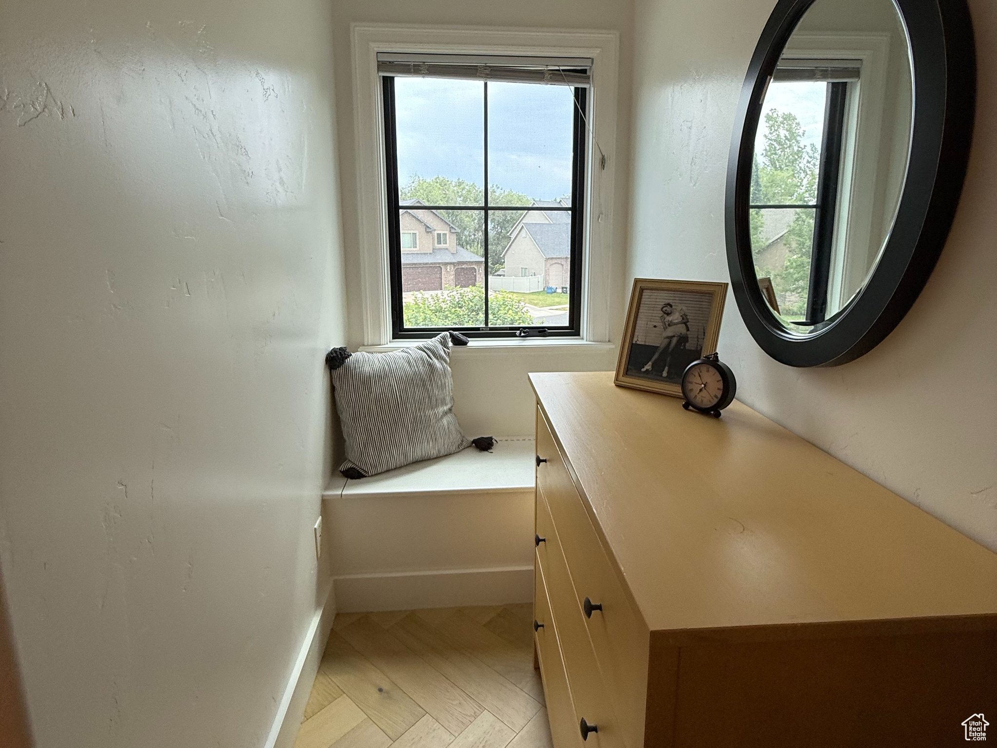 TEMPLE SPRINGS - Residential