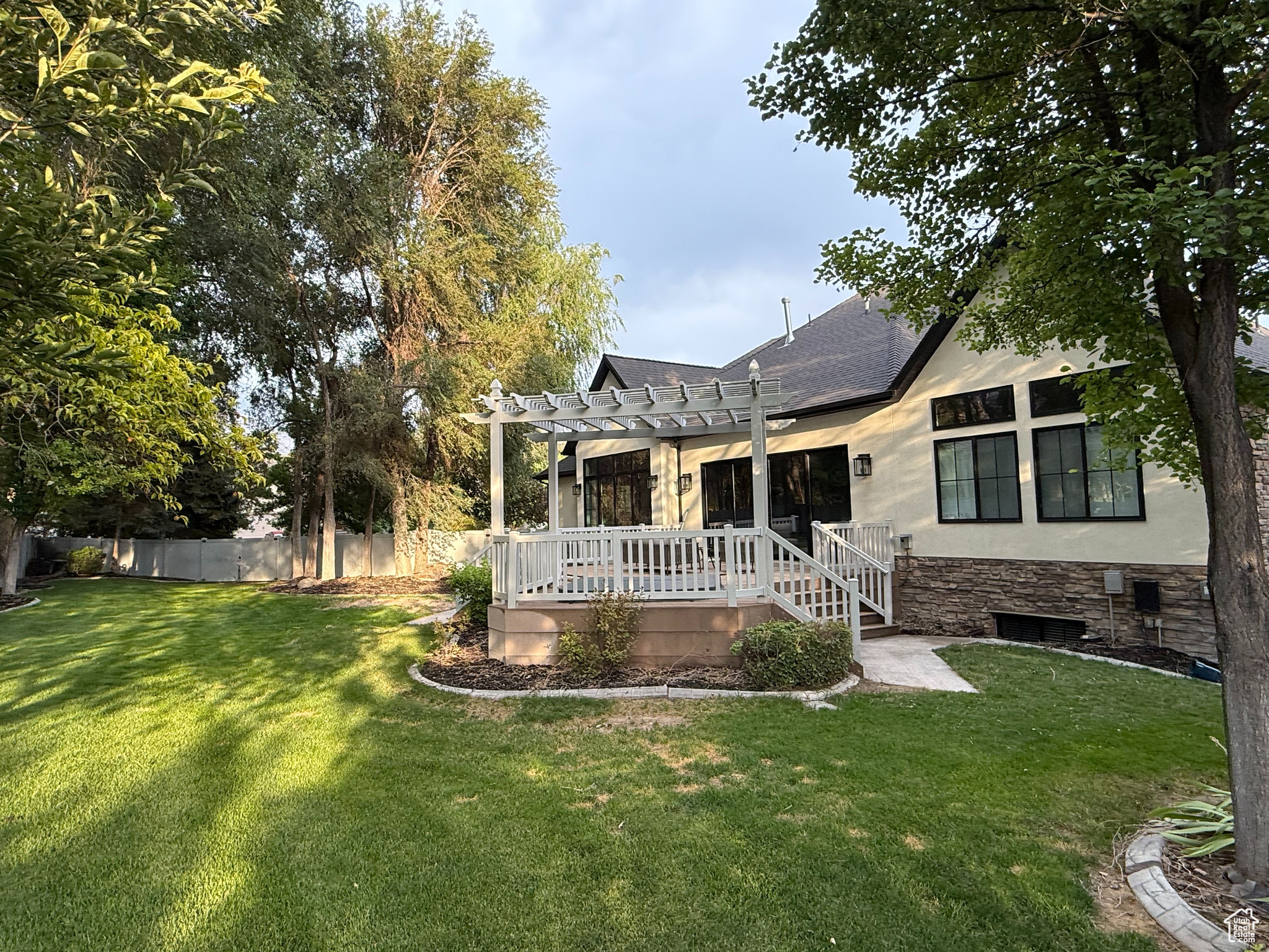 TEMPLE SPRINGS - Residential