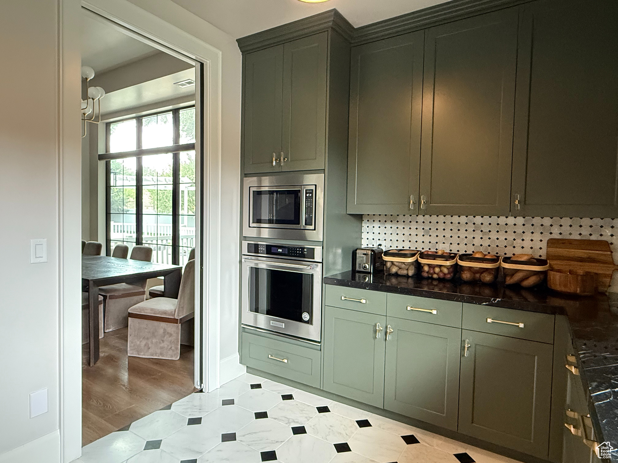 TEMPLE SPRINGS - Residential