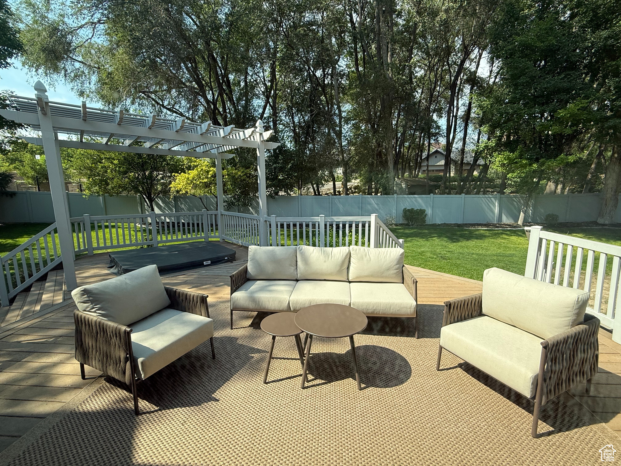 TEMPLE SPRINGS - Residential