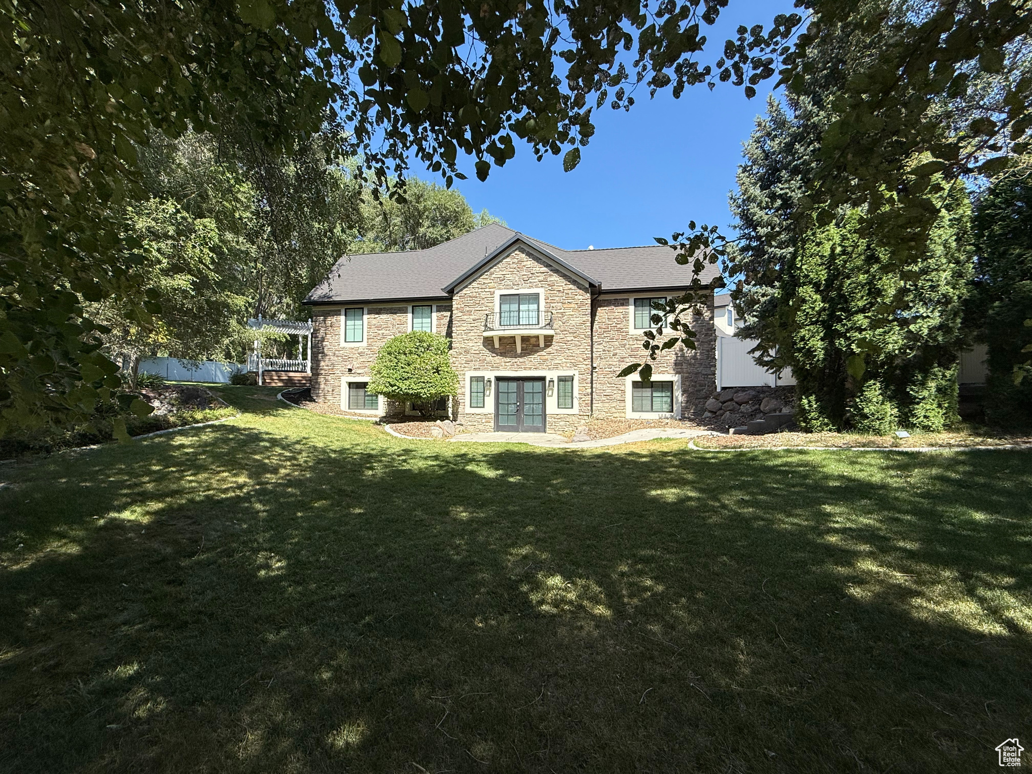 TEMPLE SPRINGS - Residential