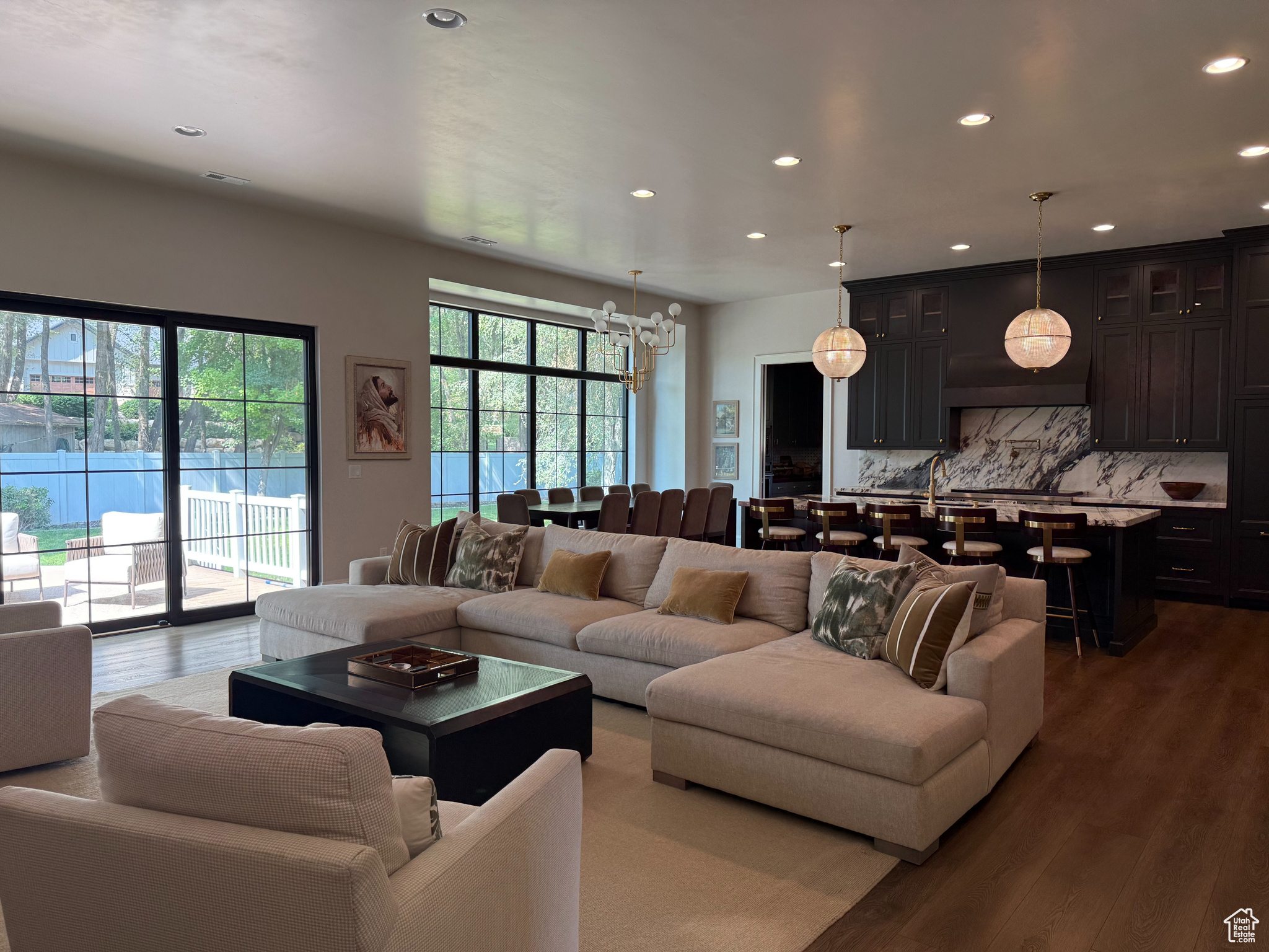 TEMPLE SPRINGS - Residential