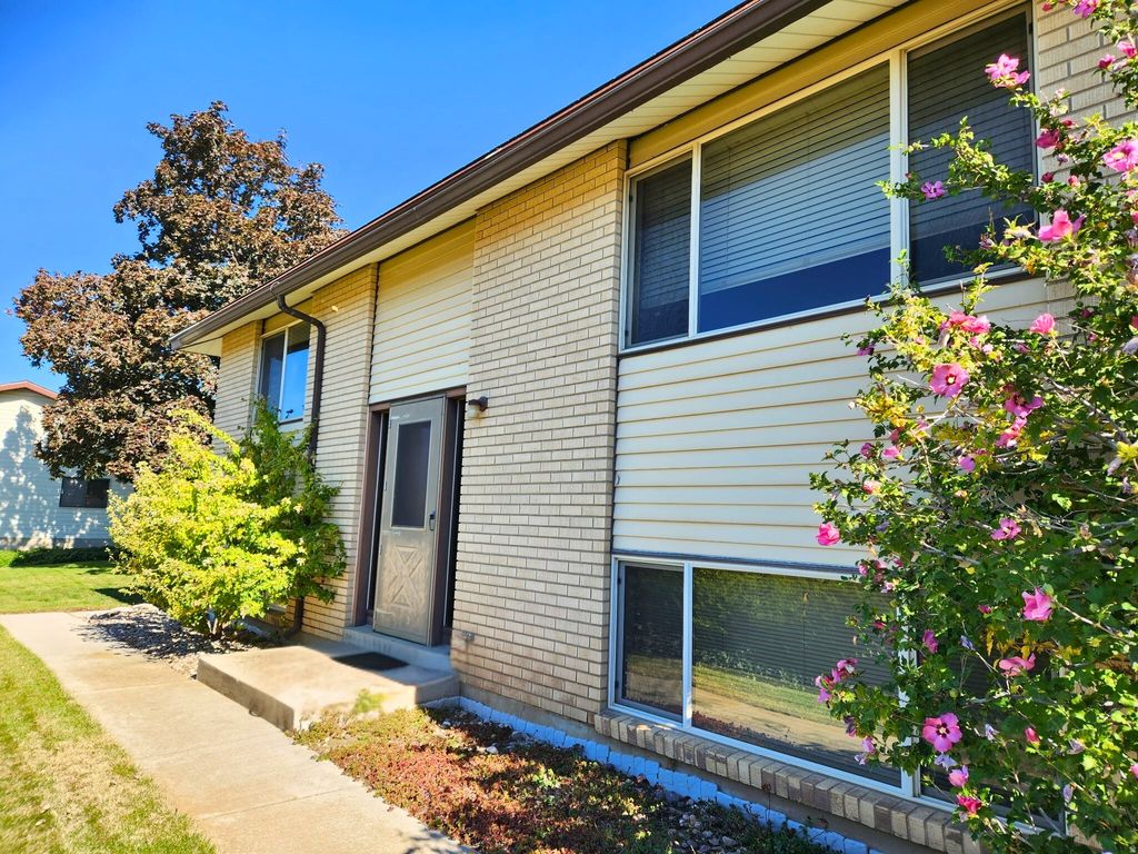 Photo of 275 E 100 S, Willard, UT 84340 (MLS # 2120010)