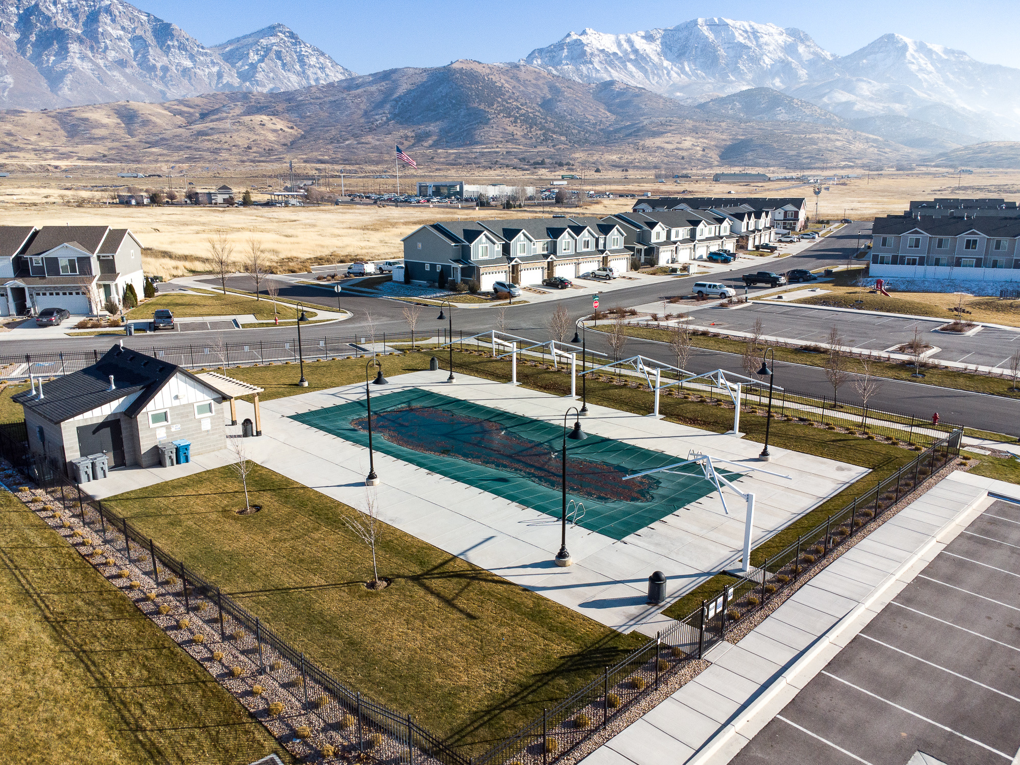 SUMMIT RIDGE - Residential