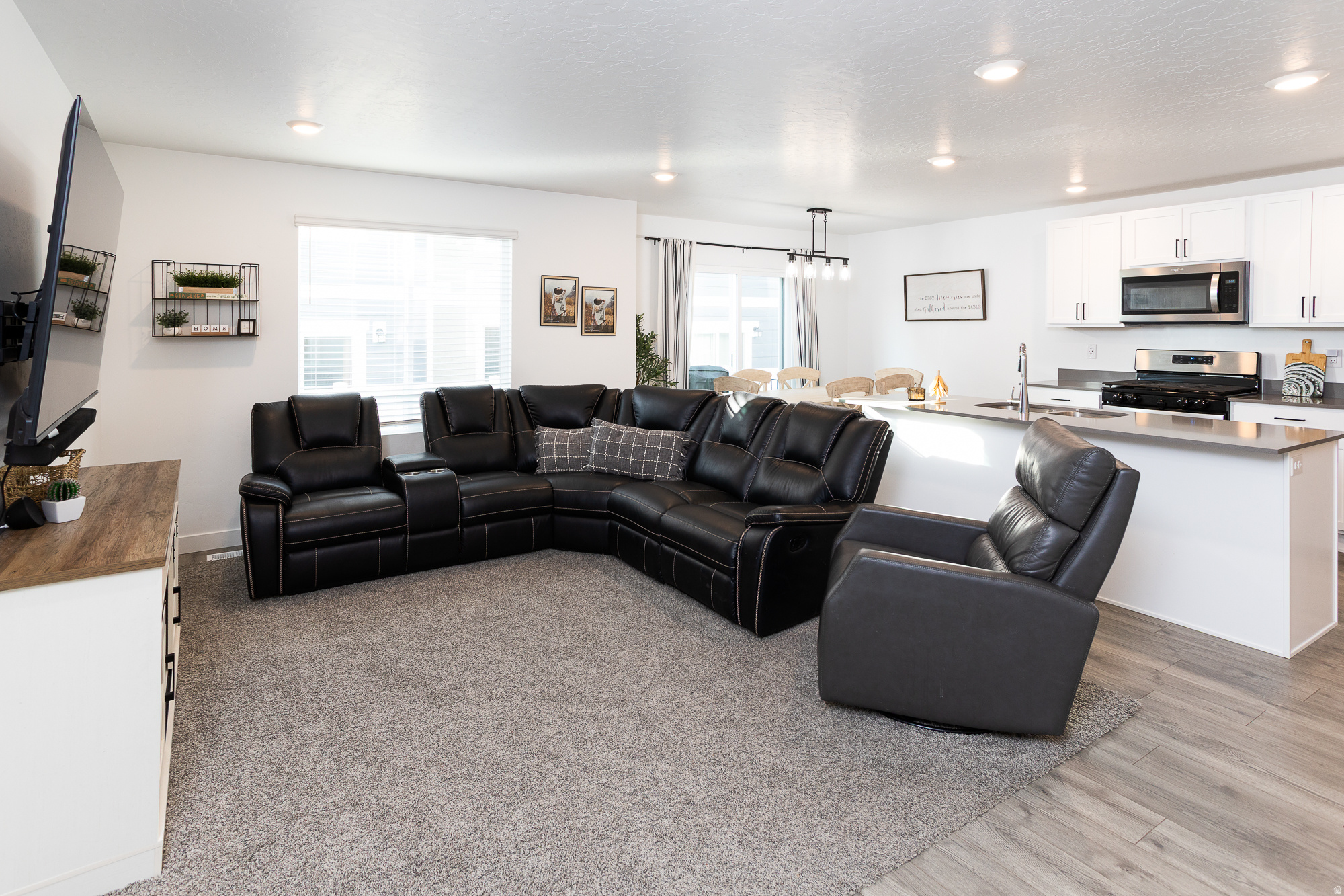 SUMMIT RIDGE - Residential