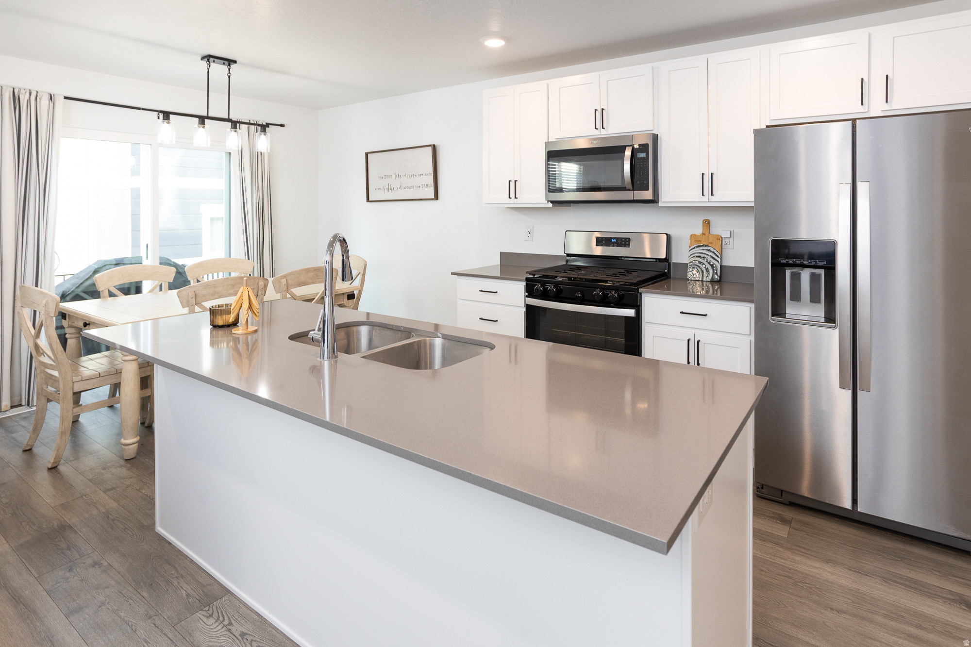 SUMMIT RIDGE - Residential