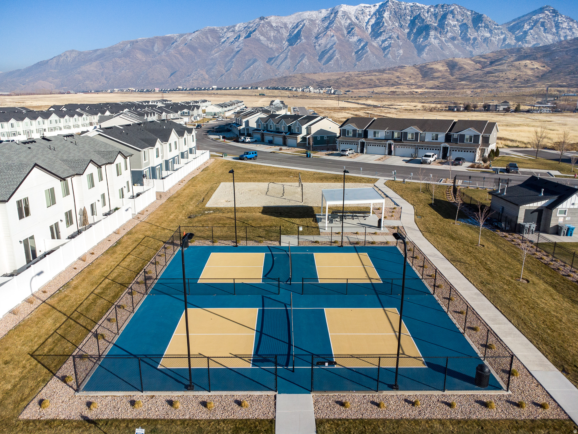 SUMMIT RIDGE - Residential