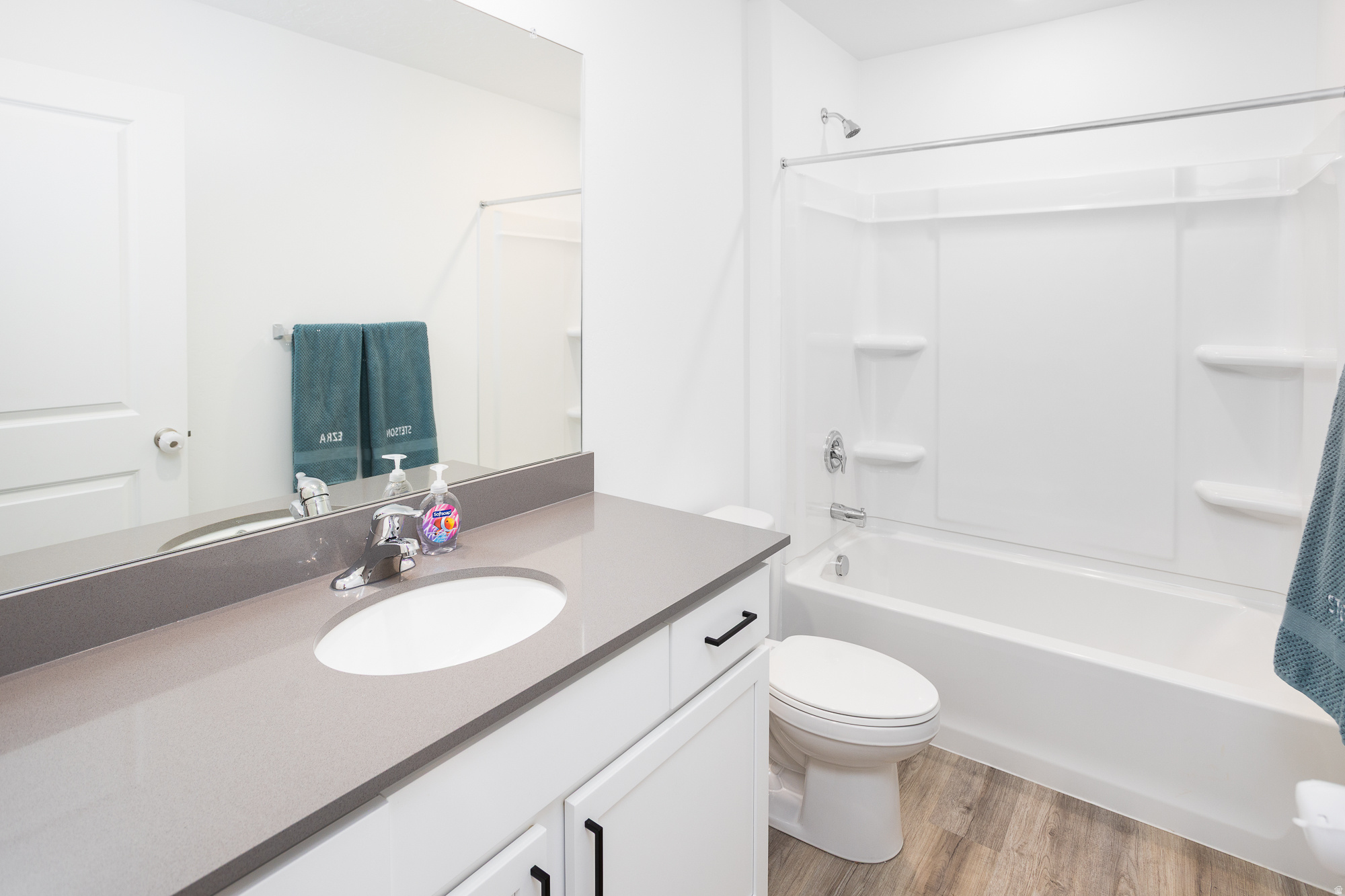 SUMMIT RIDGE - Residential