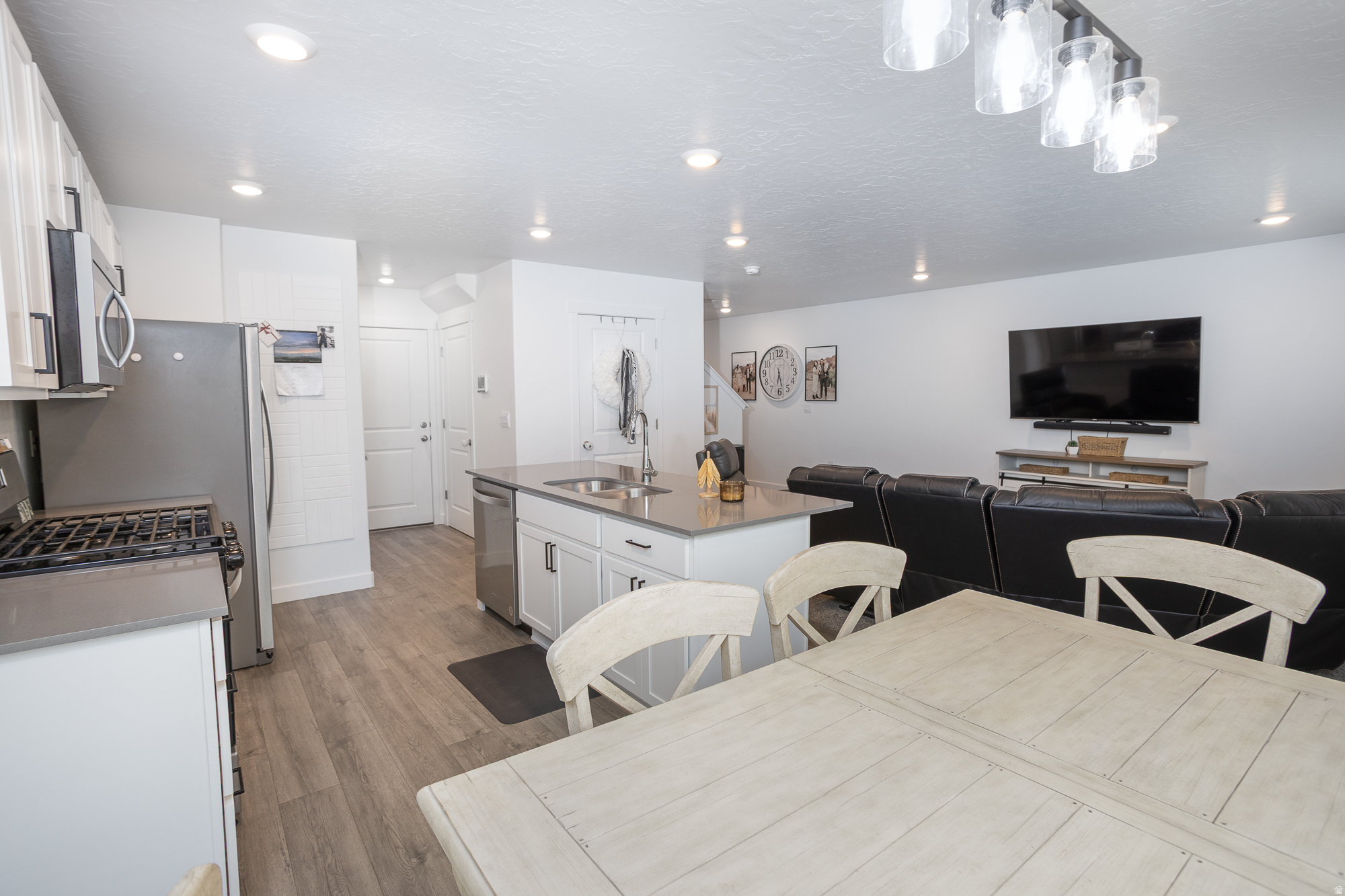 SUMMIT RIDGE - Residential