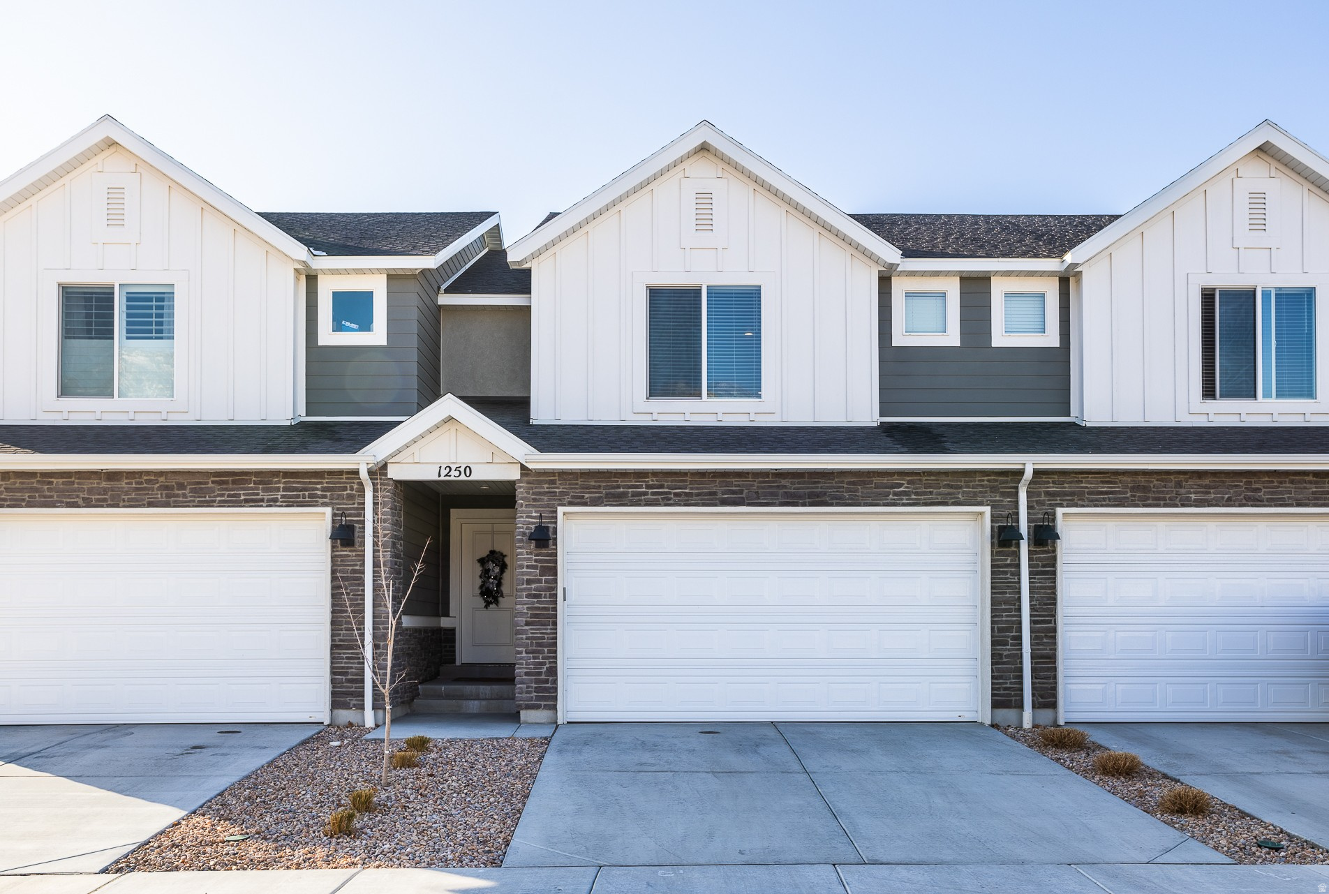 SUMMIT RIDGE - Residential