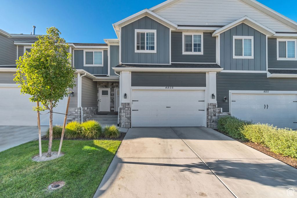 Photo for 4805 E LAKE CORNER DR, Eagle Mountain, UT 84005 (MLS # 2102069)