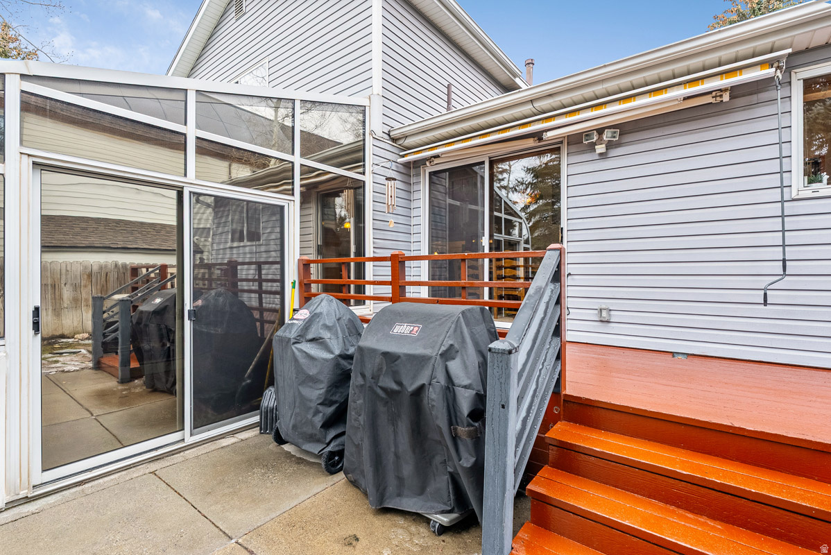 PROSPECTOR VILLAGE - Residential