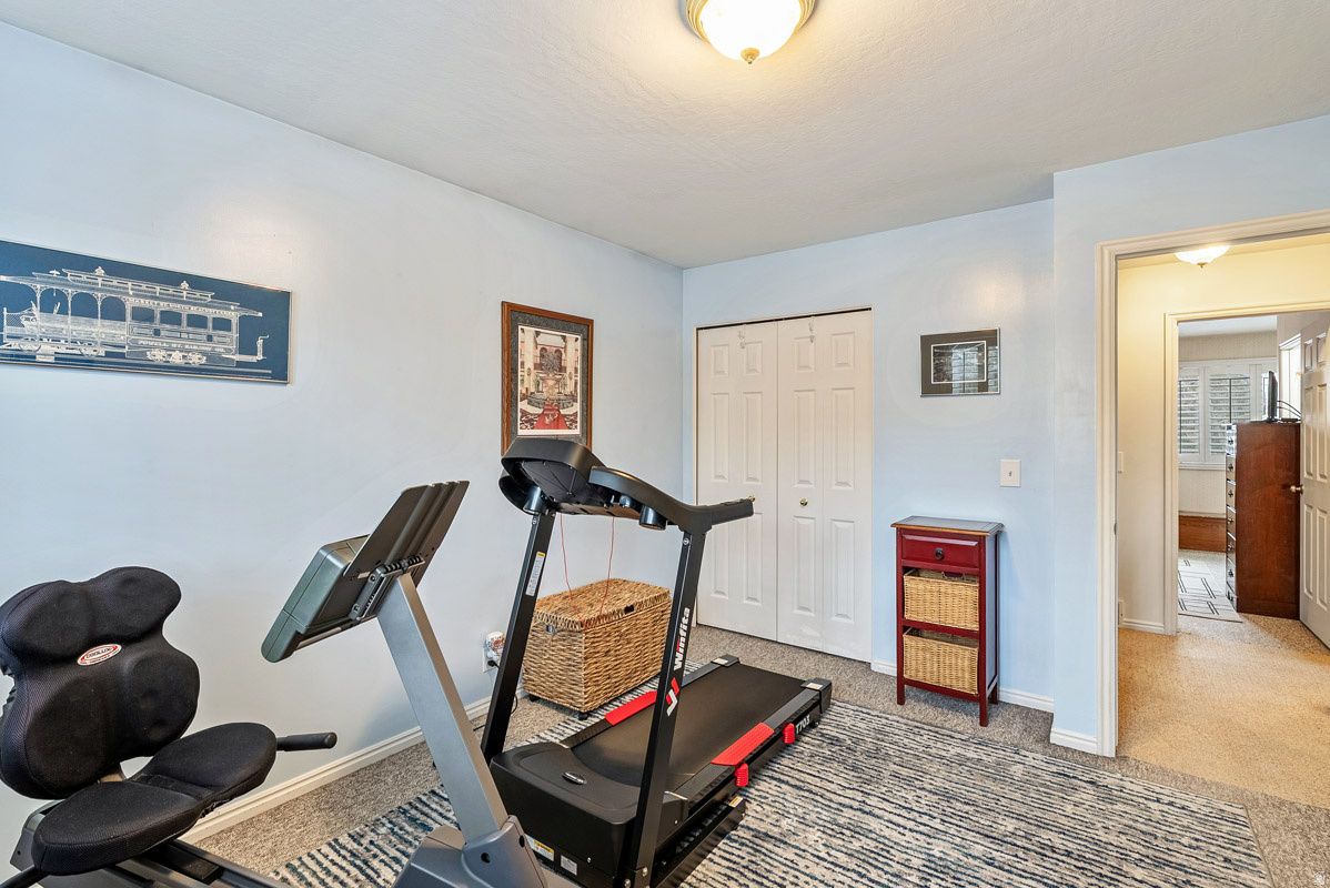 PROSPECTOR VILLAGE - Residential