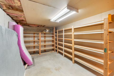 Tiny photo for 1675 S LAKEWOOD DR, Orem, UT 84058 (MLS # 2126259)