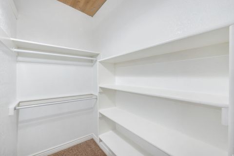 Tiny photo for 1675 S LAKEWOOD DR, Orem, UT 84058 (MLS # 2126259)