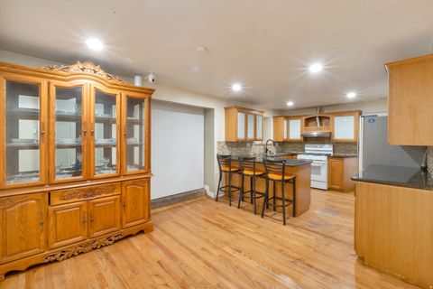 Tiny photo for 1675 S LAKEWOOD DR, Orem, UT 84058 (MLS # 2126259)