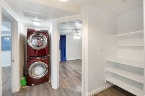 Tiny photo for 1675 S LAKEWOOD DR, Orem, UT 84058 (MLS # 2126259)