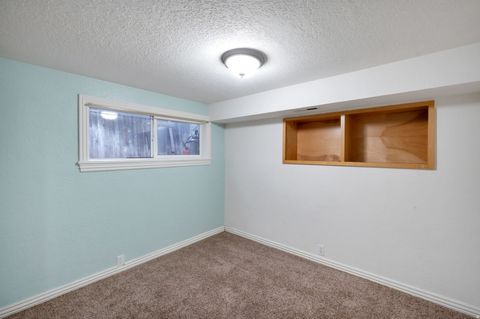 Tiny photo for 1675 S LAKEWOOD DR, Orem, UT 84058 (MLS # 2126259)