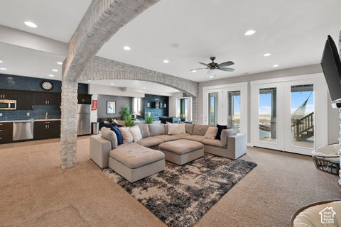 Tiny photo for 251 PARKWAY CIR, North Salt Lake, UT 84054 (MLS # 2190089)