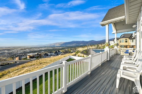Tiny photo for 251 PARKWAY CIR, North Salt Lake, UT 84054 (MLS # 2190089)