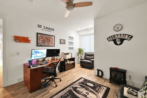 Tiny photo for 251 PARKWAY CIR, North Salt Lake, UT 84054 (MLS # 2190089)