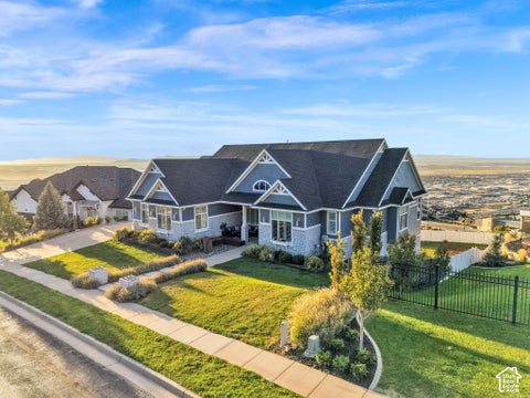 Tiny photo for 251 PARKWAY CIR, North Salt Lake, UT 84054 (MLS # 2190089)