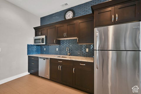 Tiny photo for 251 PARKWAY CIR, North Salt Lake, UT 84054 (MLS # 2190089)