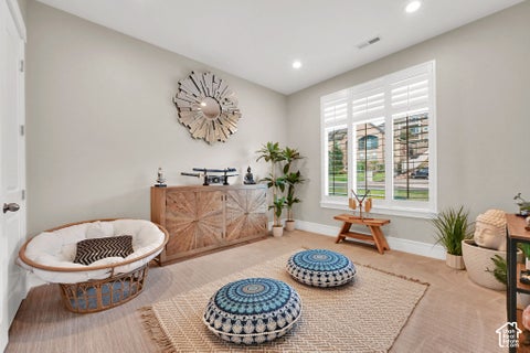 Tiny photo for 251 PARKWAY CIR, North Salt Lake, UT 84054 (MLS # 2190089)