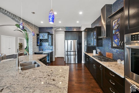 Tiny photo for 251 PARKWAY CIR, North Salt Lake, UT 84054 (MLS # 2190089)