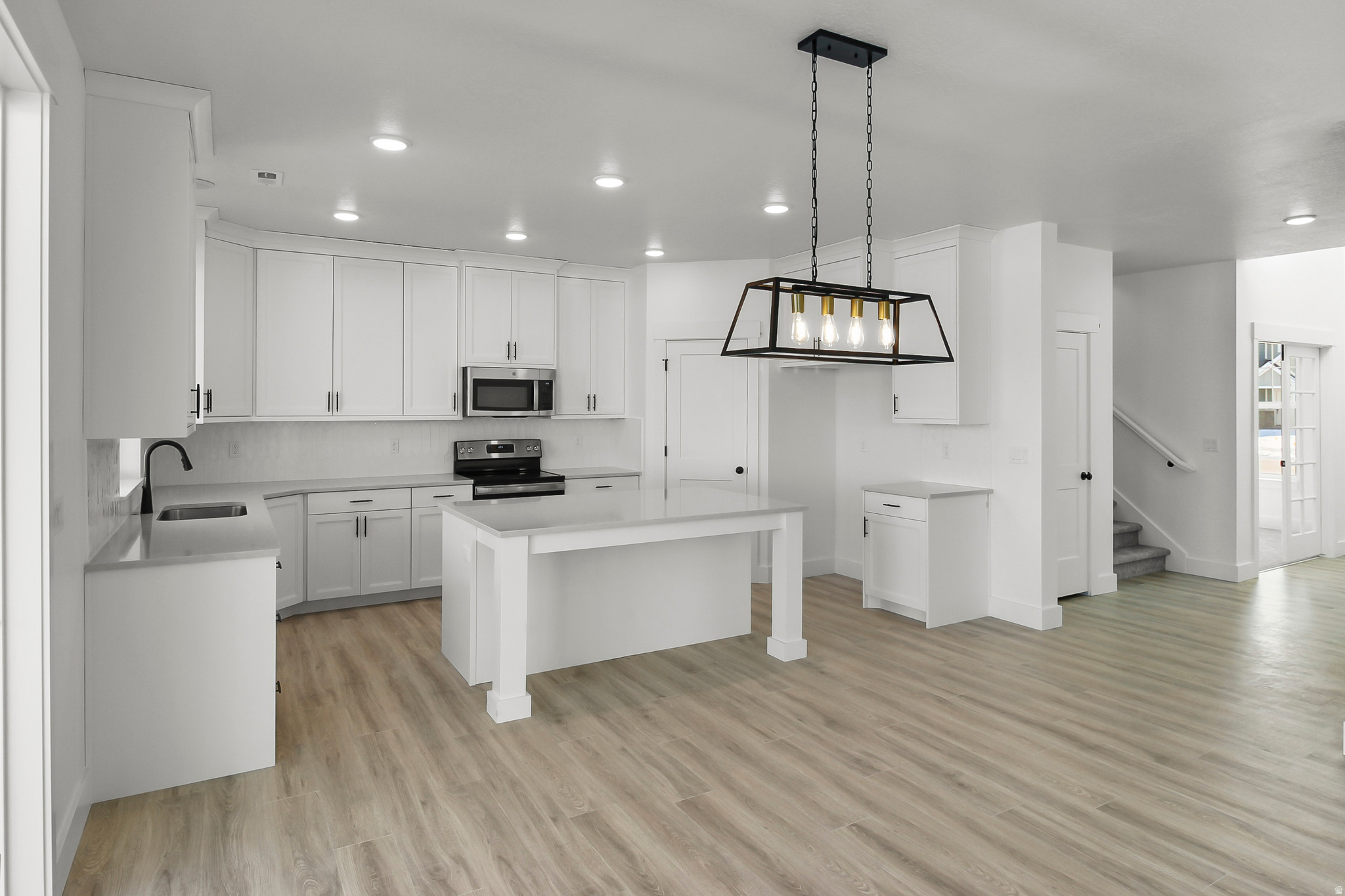 RIVER'S EDGE - Residential