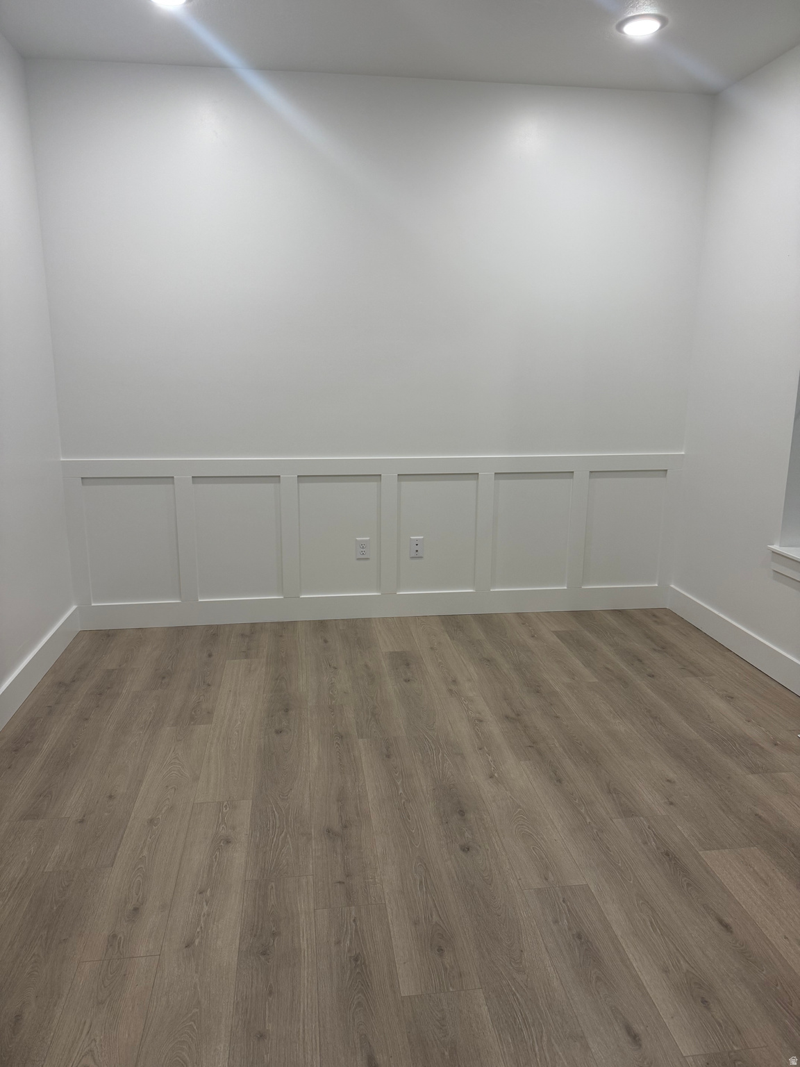 RIVER'S EDGE - Residential