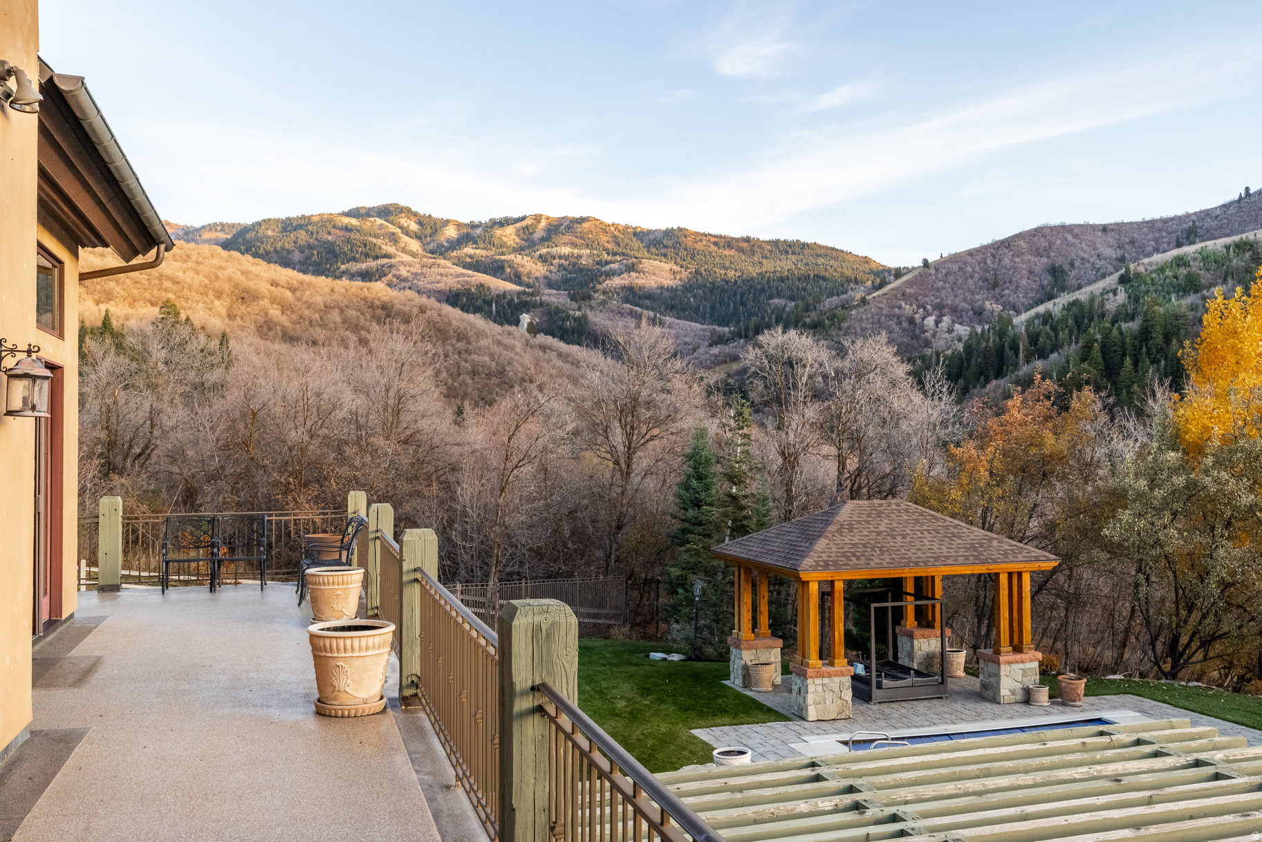 WINDSOR PARK - Residential