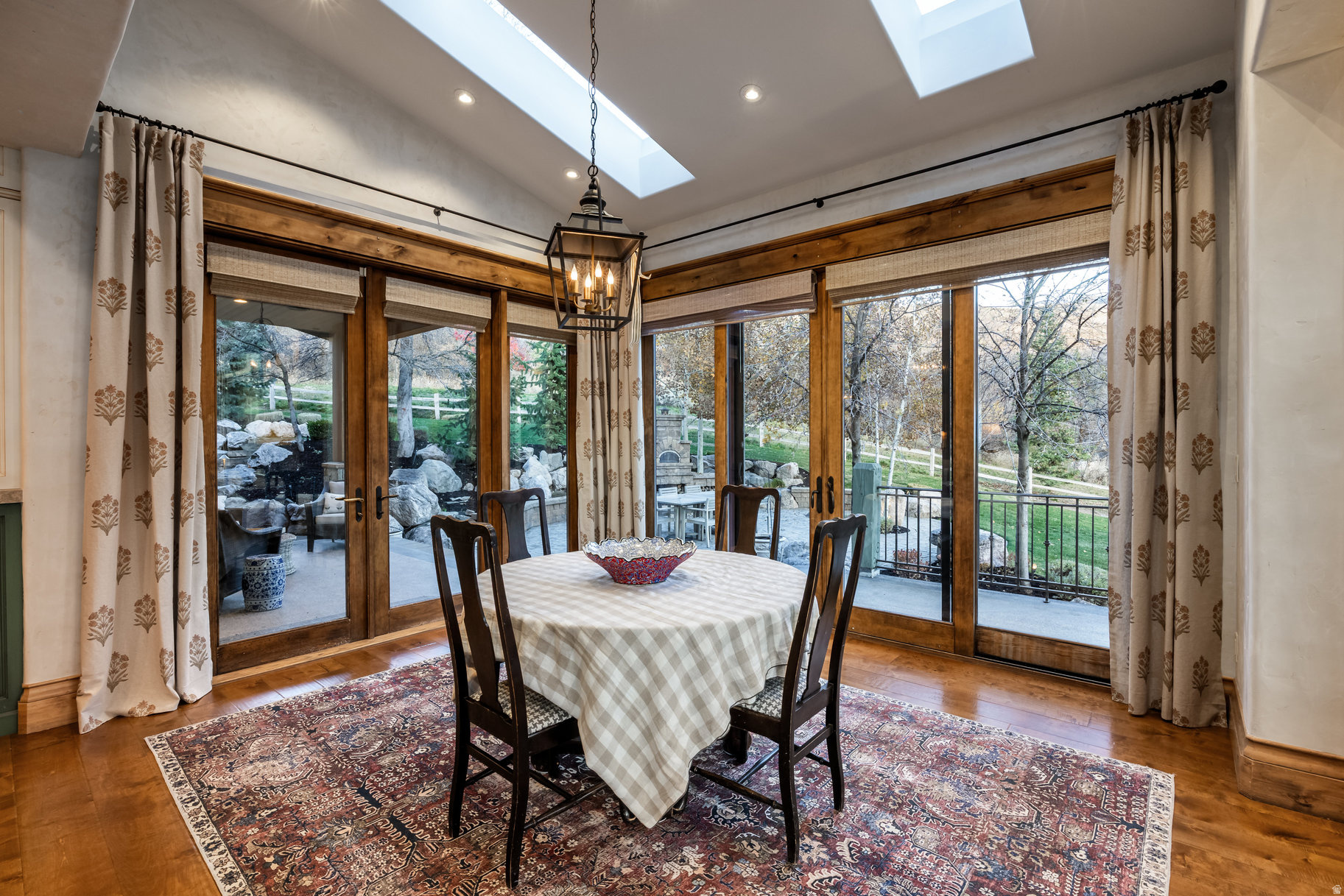 WINDSOR PARK - Residential